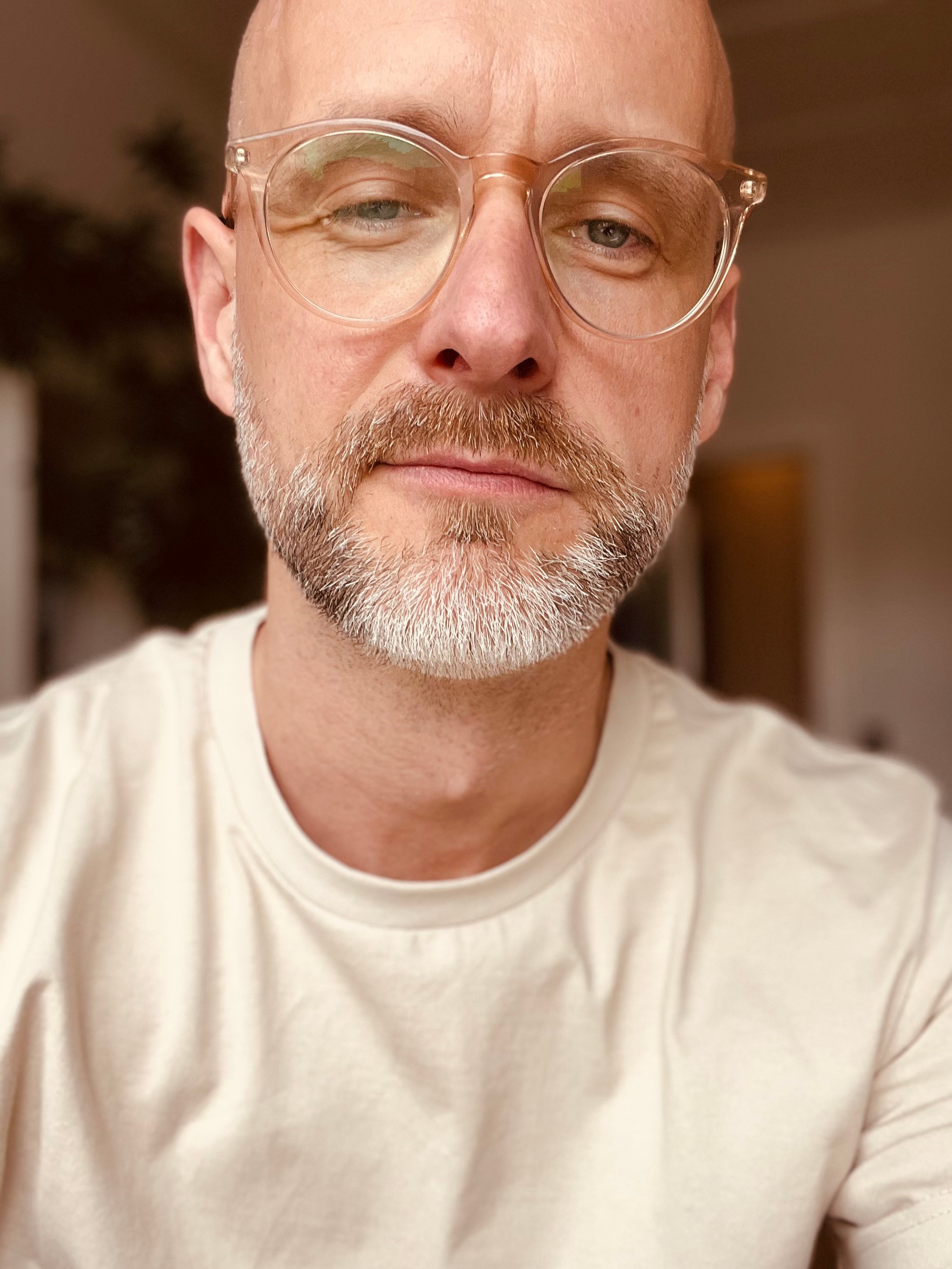 Portraitfoto von Lars Stieger